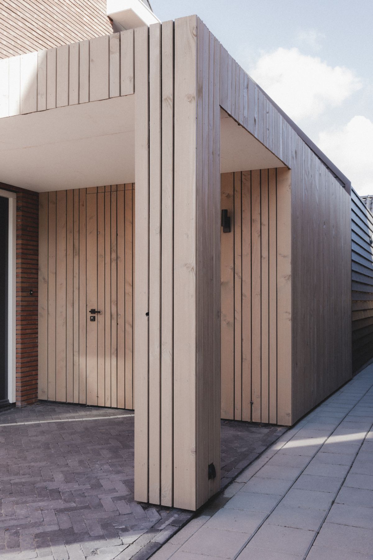 Mark van Middendorp betimmeringen houtwerk timmerwerk garage schuur overkapping 2